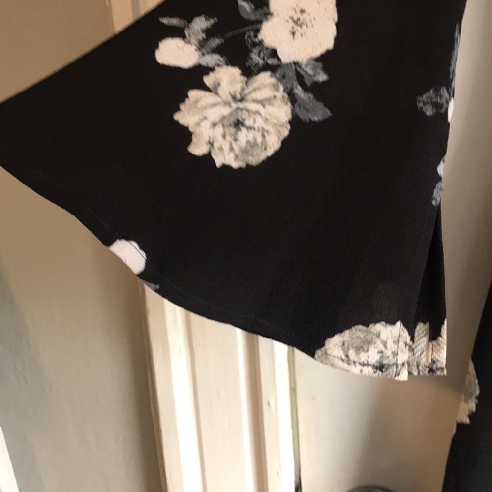 Floral dress - Picture 3 of 4